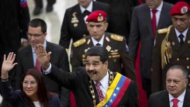 Venezuela conmemora independencia entre diversas crisis