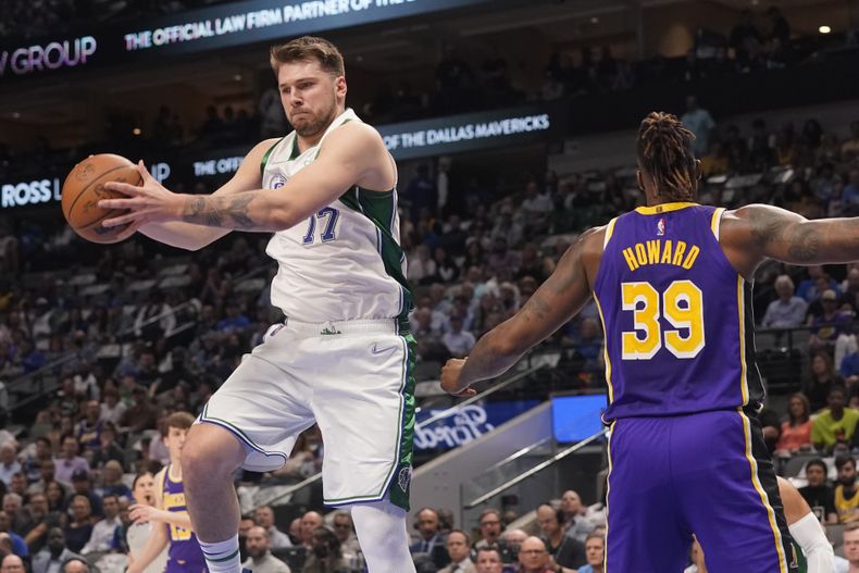 DEP-BAS LAKERS-MAVERICKS