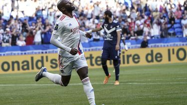 Niza gana 2-1 a Lorient y busca lugar en Liga de Campeones