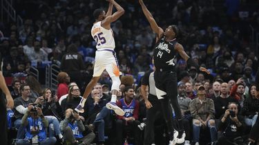 Suns cortan mala racha al vencer a unos Clippers mermados