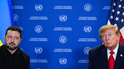 El presidente de Estados Unidos, Donald Trump, se reúne con el presidente de Ucrania, Volodymyr Zelenskyy, durante la Asamblea General de Naciones Unidas, el martes 22 de septiembre de 2026 en la sede de la ONU. (AP Foto/Julia Demaree Nikhinson)