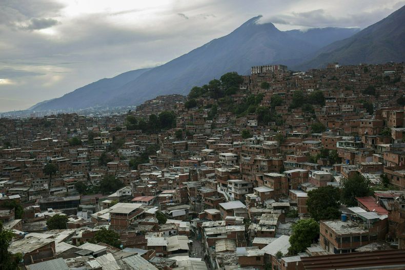 REP-GEN_VENEZUELA-CAIDA_DEL_CRIMEN-0.jpg