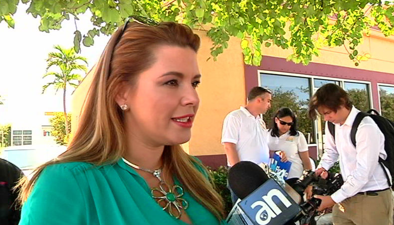 alicia machado.png
