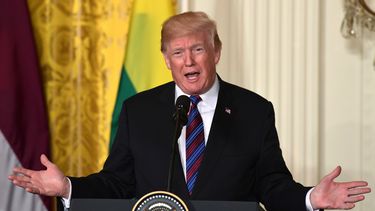 Mueller: Trump no es blanco delictivo en caso sobre Rusia