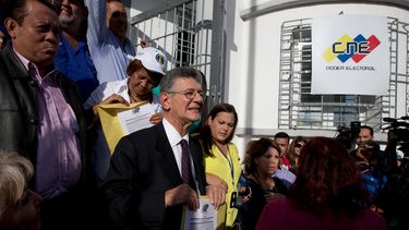 Oficialismo elige defensora juez que condenó Leopoldo López