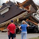 Al menos cinco personas han muerto después del paso de varios tornados por Alabama.