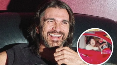 juanes sorprendio a una fanatica en plena via de oklahoma cuando cantaba a todo pulmon es por ti (video)