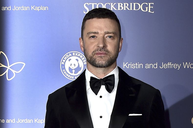 ARCHIVO - Justin Timberlake llega a la Gala 2022 del Childrens Hospital Los Ángeles, el sábado 8 de octubre de 2022, en Barker Hanger en Santa Mónica, California. Un funcionario dijo a The Associated Press que el cantante Justin Timberlake fue arrestado y acusado de conducir ebrio en Long Island de Nueva York. (Foto Jordan Strauss/Invision/AP)