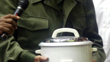 En 2004 a  Fidel se le metió entre ceja y ceja unificar la manera en que debían cocinar los cubanos.