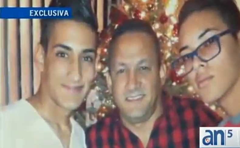 La familia de Arturo Villarina, quien falleció en un accidente de motocicleta esta semana pide ayuda de la comunidad para repatriar el cadáver del joven que recién había llegado de cuba con solo 19 años de edad.