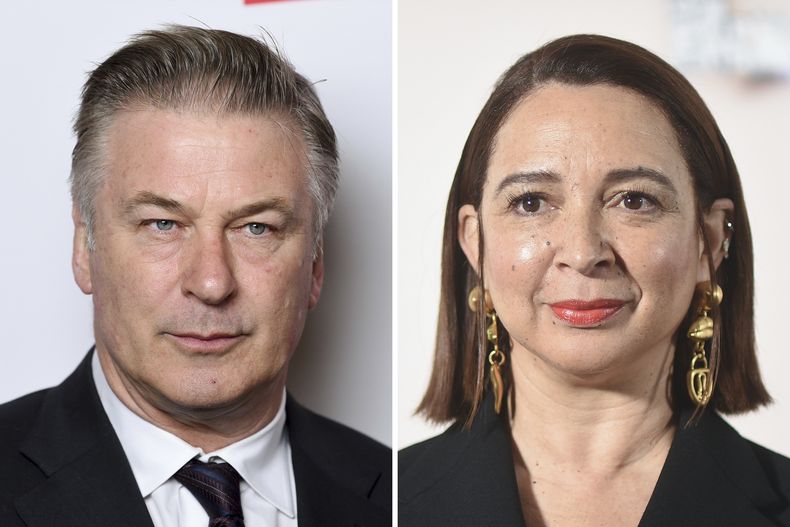 Esta combinación de fotos muestra a Alec Baldwin en la Gala Literaria PEN America 2019 en el Museo Americano de Historia Natural, el 21 de mayo de 2019, en Nueva York, y a Maya Rudolph llegando a la sesión de fotos de la segunda temporada de Loot, el 21 de marzo de 2024, en West Hollywood, California (Fotos de Evan Agostini, izquierda, y Richard Shotwell/Invision/AP)