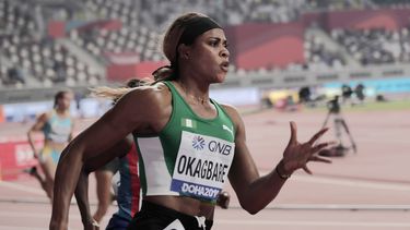 Suspenden 10 años a velocista nigeriana Okagbare por dopaje