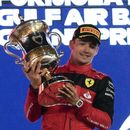 Leclerc y Ferrari mandan en Bahrein, abandono de Verstappen