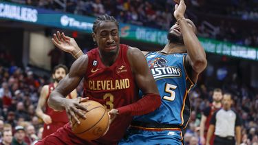 Allen y Mobley ayudan a Cavs a derrotar a Pistons 113-85
