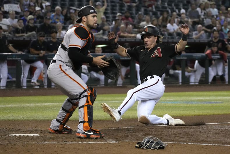 DEP-BEI GIGANTES-DIAMONDBACKS