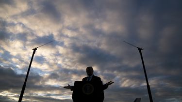 Biden critica a Trump por comentarios sobre soldados caídos