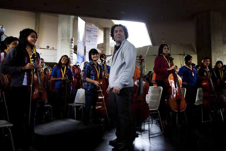 ESP-MUS_VENEZUELA-DUDAMEL-0.jpg