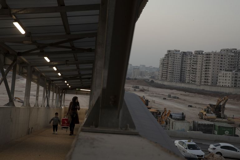 Israel proyecta asentamiento en aeropuerto abandonado