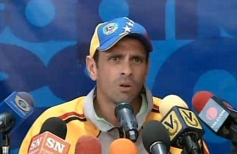 El líder de la oposición cuestionó la cadena nacional de Nicolás Maduro en la que se dedicó a "retar a los venezolanos". "Nosotros no vamos a defender al Gobierno, vamos a defender a los venezolanos"