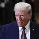 ARCHIVO - El presidente electo de Estados Unidos, Donald Trump, habla con los reporteros luego de una reunión con los líderes republicanos en el Capitolio, el miércoles 8 de enero de 2025, en Washington. (AP Foto/Steve Helber, Archivo)