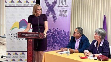 exhortan a participar en lazo humano contra la violencia machista durante conmemoracion del dia internacional de la mujer