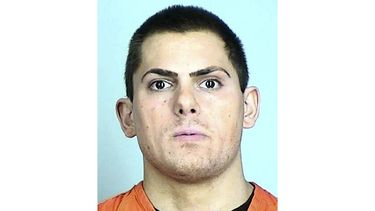 Foto de la ficha policial de Anton Lazzaro, donante republicano en Minnesota que ha sido acusado de tráfico sexual de menores. Foto difundida por la Cárcel del Condado Sherburne (Cárcel del Condado Sherburne /Star Tribune via AP)