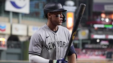 Sale a subasta la pelota del 62do jonrón de Aaron Judge