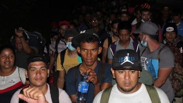 migrantes marchan por el sur de mexico