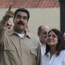 Maduro aprueba alza del 50% al salario mínimo en Venezuela