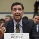 Mensajes entre agentes del FBI revela admiración por Comey