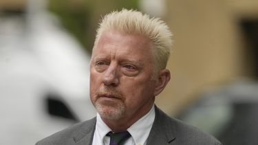 Boris Becker es sentenciado a 2 años y medio en prisión