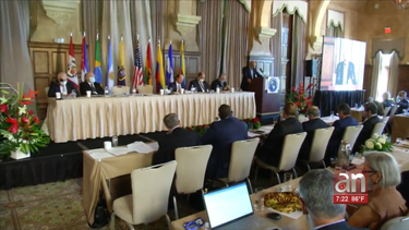 ex presidentes y otros lideres politicos de la region participaron en el foro interamericano por la democracia, celebrado en el hotel biltmore, en coral gables