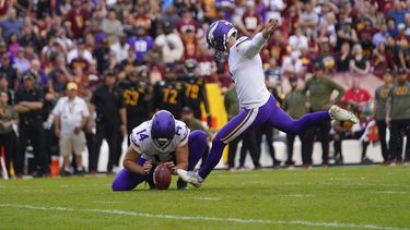 Vikings hilvanan su 6to triunfo en remontada ante Commanders