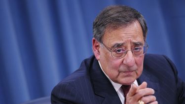 Leon Panetta: Afganistán es un momento de Bahía de Cochinos para Biden
