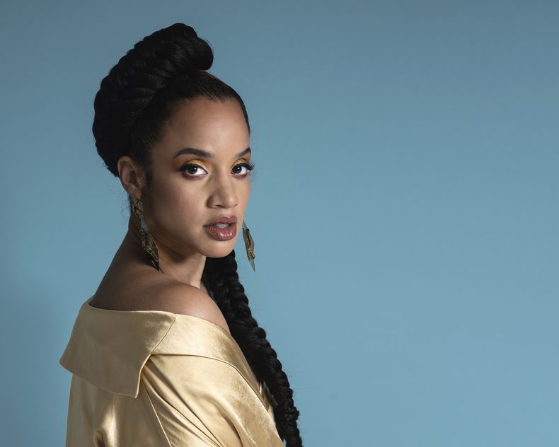 ESP-TEL_DASCHA_POLANCO-0.jpg