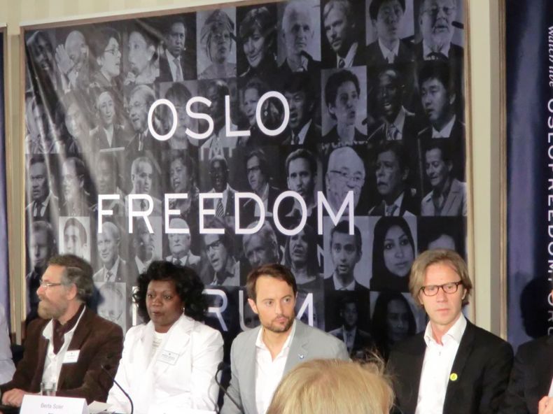 Berta Soler participa en el Oslo Freedom Forum en la capital de Noruega.