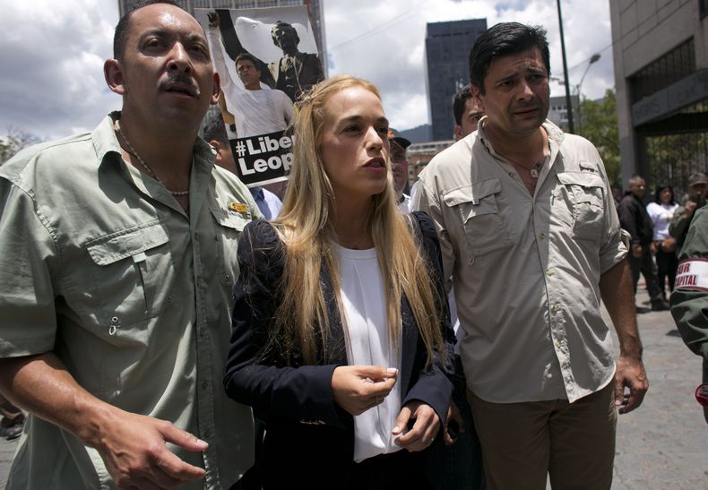 AMS-GEN_VENEZUELA-OPOSITOR_PROCESO-3.jpg