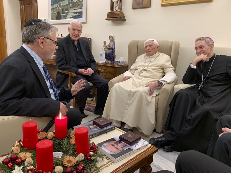 EUR-GEN PAPA-BENEDICTO XVI