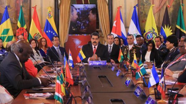 cumbre del alba en caracas se convierte en ola de insultos contra el presidente de peru