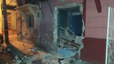 regimen cubano insiste en culpar a vecinos de la explosion en vivienda en la calle san nicolas, la habana