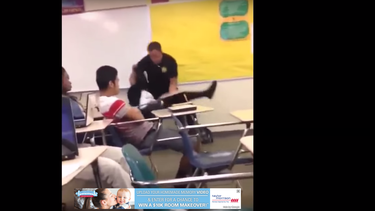 suspenden al policia que arresto violentamente a una alumna en escuela de ee.uu.
