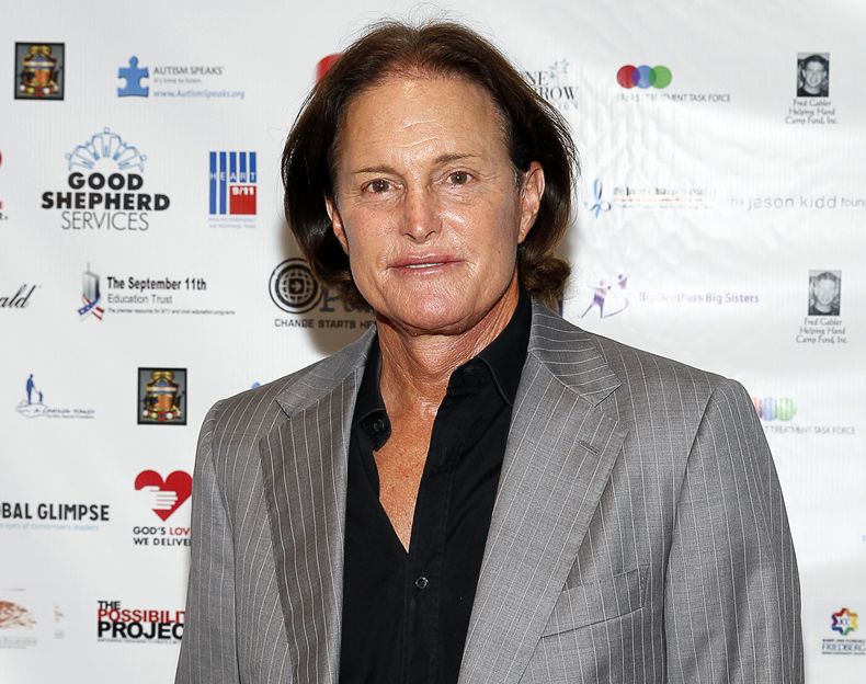 ESP-CEL_BRUCE_JENNER-LLAMENME_CAITLYN-0.jpg