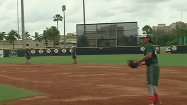 huracanes de miami se preparan para el super regional