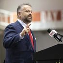 Fuente AP: Rhule interpone demanda de arbitraje en la NFL