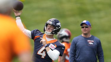 Venta de Broncos podría concretarse este mes