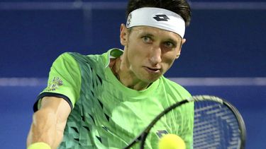 Extenista Stakhovsky vuelve a Ucrania para combatir