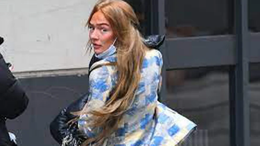 condenaron a prision a una britanica que creo 30 cuentas de instagram e invento que su ex novio la acosaba desde ellas