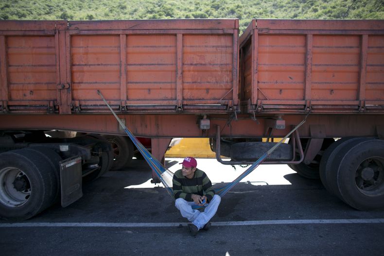 AMS-GEN_VENEZUELA-EL_NEGOCIO_DEL_HAMBRE-5.jpg
