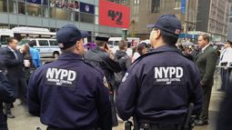 ny: dos policias asesinados a quemarropa ny: dos policias asesinados a quemarropa