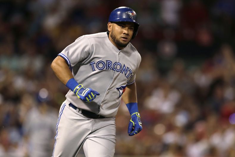 Melky Cabrera de los Azulejos de Toronto tras batear en el sexto inning su segundo jonr&oacute;n de dos carreras ante los Medias Rojas de Boston el lunes 28 de julio de 2014. (AP Foto/Charles Krupa)